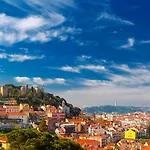 Alfama @ Lisbon's Historical Heart Lizbona
