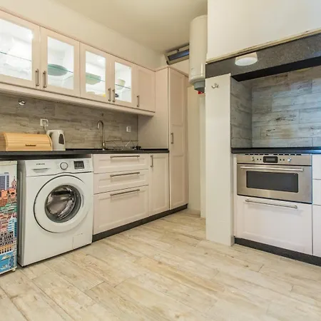 Διαμέρισμα Alfama @ Lisbon's Historical Heart