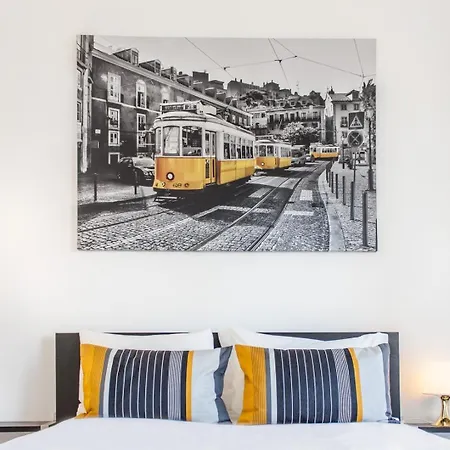 Apartment Alfama @ Lisbon's Historical Heart *